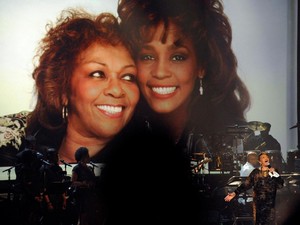 Ibunda Whitney Houston Meninggal di Usia 91 Tahun, Ada Riwayat Alzheimer