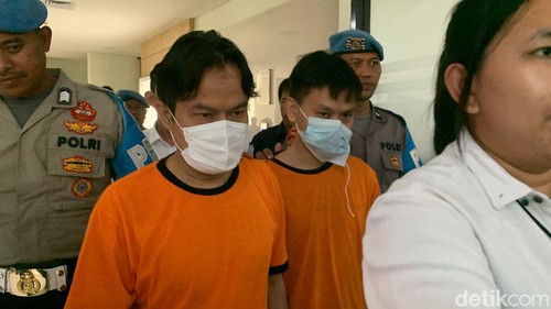 Polisi menggelar konferensi pers terkait kasus pencabulan anak di panti asuhan Kunciran Indah, Kota Tangerang, Selasa, 8 Oktober 2024.