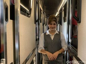 Pramugari Pramugara Sleeper Bus: Membuatkan Kopi-Bersihkan Berak Penumpang