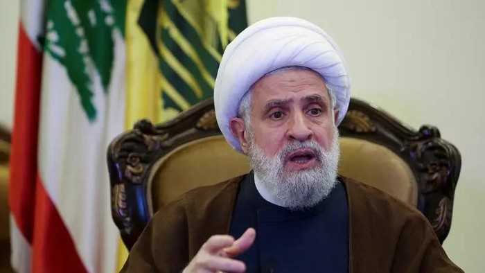 Lebanon’s Hezbollah deputy leader Sheikh Naim Qassem. (File photo: Reuters)