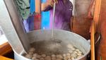 Warung Bakso Wonogiri Legendaris Ini Sehari Ludes 45 Kg Bakso