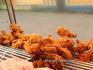 Keren! Kisah Sukses Penjual Ayam Crispy yang Kini Punya 2.200 Cabang