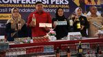 Potret Bea Cukai Bekasi Musnahkan 5 Juta Batang Rokok Ilegal