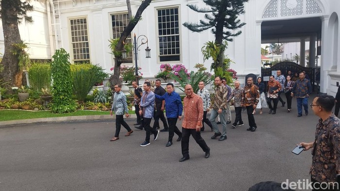 Bos-bos perusahaan tambang bertemu Jokowi di Istana