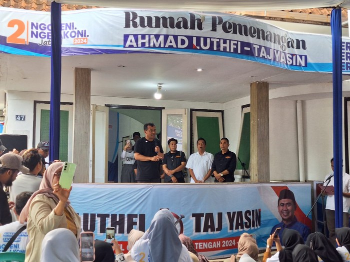 Calon Gubernur Jawa Tengah (Jateng) Ahmad Luthfi meresmikan Posko Pemenangan Banyumas Ahmad Luthfi & Taj Yasin.
