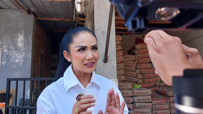 Calon Wali Kota Batu Kris Dayanti