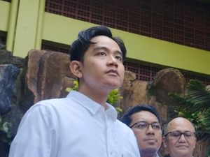 Saat Makan Bergizi Gratis Teriyaki-Salad Disebut Mewah oleh Gibran