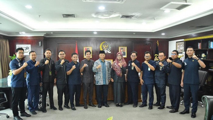 Hidayat Nur Wahid bertemu Hakim