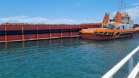 Pada Jumat (4/10) Bakamla RI melalui unsur KN Gajah Laut-404 berhasil menangkap kapal berbendera Indonesia TB. Sinar Putra 23/TK. Putra Kapuas 22 yang membawa muatan 11.013 metrik ton bijih nikel di perairan Tanjung Sampara, Sulawesi Tenggara. 