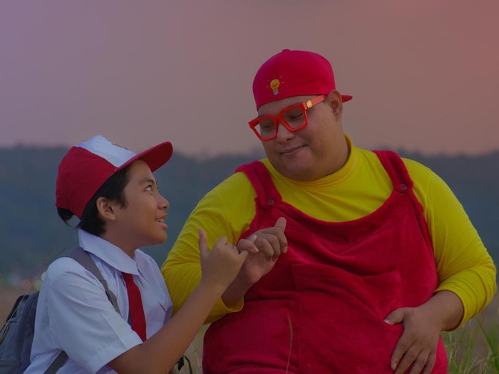 Gandhi Fernando hadirkan film musikal anak Iyus Jenius yang sarat pesan positif.