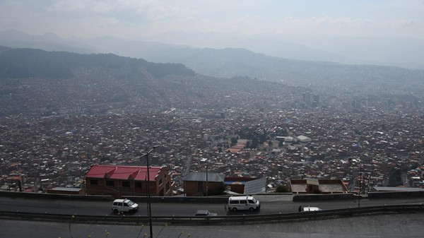 Kota La Paz Bolivia Terkepung Asap Kebakaran Hutan