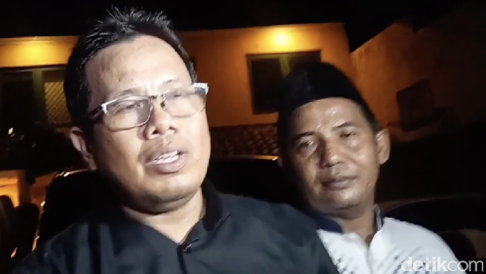 Mantan tukang kebun, Marissa Haque, Bambang.