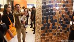 Momen Ridwan Kamil dan Sandiaga Uno Bertemu di Pameran Seni