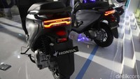 Honda CUV e: memiliki tenaga maksimal 6 kW, dengan kecepatan maksimal 83 km/ jam dan jarak tempuh maksimal 80,7 km.
