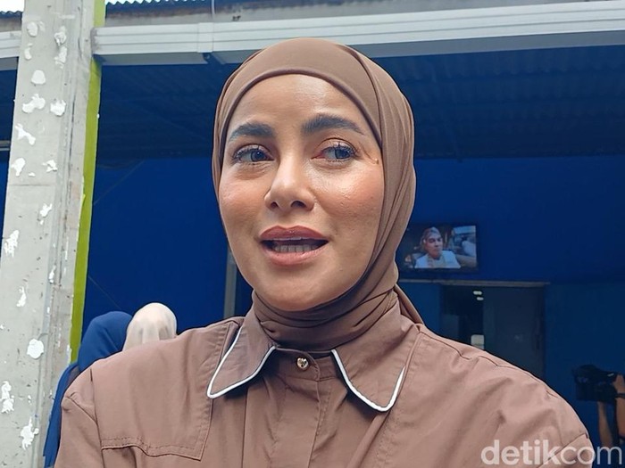 Olla Ramlan saat ditemui di kawasan Transmedia.