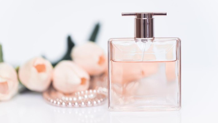 Parfum atau minyak wangi