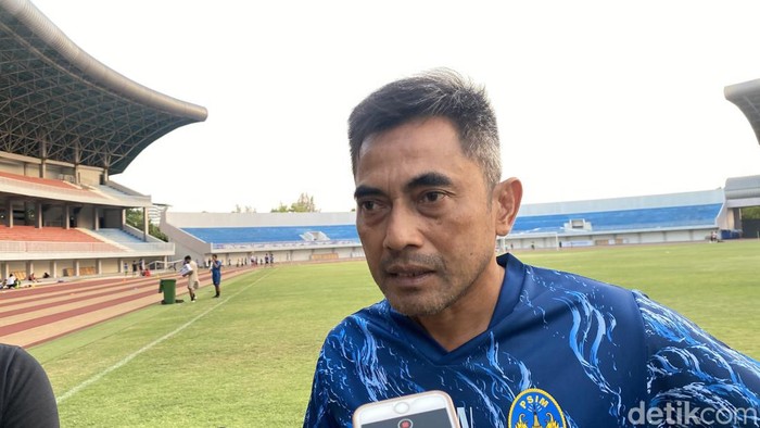 Pelatih PSIM, Seto Nurdiantoro di Stadion Mandala Krida, Kota Jogja, Rabu (9/10/2024).