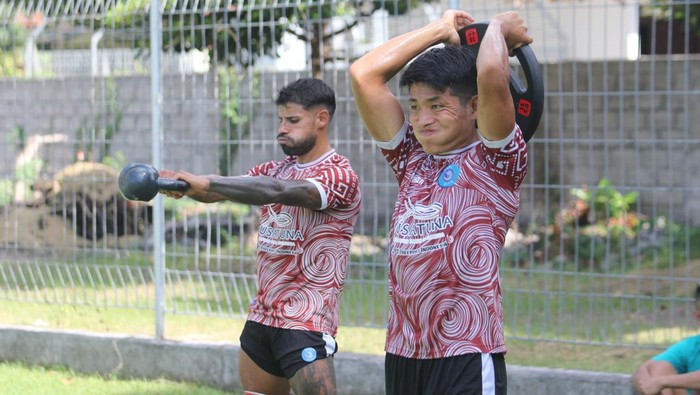 Pemain PSBS Biak, Takuya Matsunaga telah pulih dari cedera.