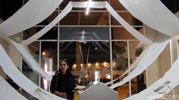 Pembukaan Indonesia Contemporary Art and Design (ICAD) 14 malam ini di grandkemang Hotel.