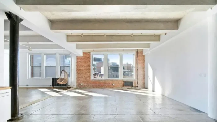 Penampakan rumah Joaquin Phoenix di loteng.