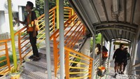 Peremajaan JPO itu untuk memberikan kenyamanan pejalan kaki.  