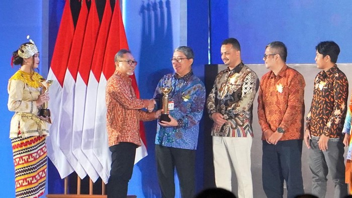 TMMIN menang penghargaan Primaniyarta.