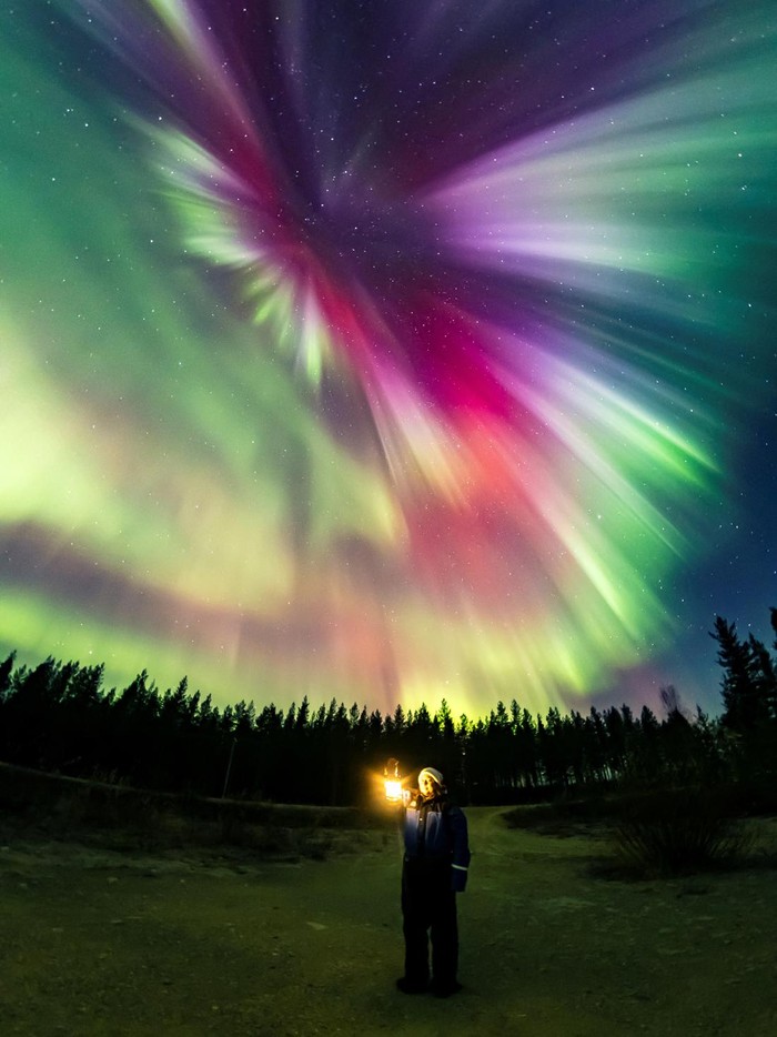 A view of northern lights over the skies of Sodankyla, Lapland, Finland, October 7, 2024. Courtesy of All About Lapland/Alexander Kuznetsov/Handout via REUTERS    THIS IMAGE HAS BEEN SUPPLIED BY A THIRD PARTY. MANDATORY CREDIT.     TPX IMAGES OF THE DAY