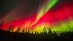 Warna-warni Aurora Terangi Langit Finlandia