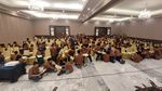Serunya Murid SMP Labschool Jakarta Belajar di Lapangan: Membatik-Buat Angklung