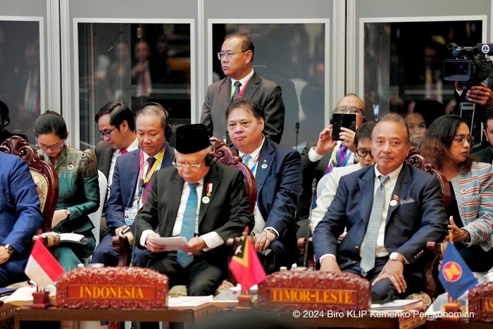 Airlangga Dampingi Wapres