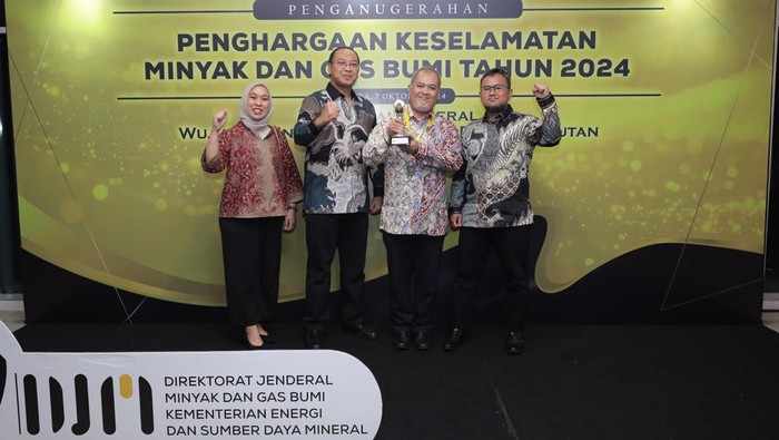 Badak LNG Raih Penghargaan Patra Nirbhaya