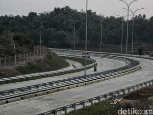 Fakta soal Heboh Jakarta-Bandung Cuma 45 Menit Lewat Tol Japek II Selatan
