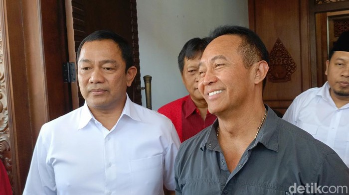 Cagub nomor urut 1, Andika Perkasa saat ditemui di Kantor DPD PDP Jateng, Jalan Brigjen Katamso, Semarang, Kamis (10/10/2024).
