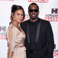 Melalui tim kuasa hukumnya P Diddy menyampaikan protes atas viralnya video lama yang terjadi pada 2016. Dia menuduh pemerintah federal membocorkan rekaman P Diddy memukuli Cassie Ventura secara brutal di lorong Hotel InterContinental di Century City, Los Angeles. Foto: Getty Images/Matthew Eisman