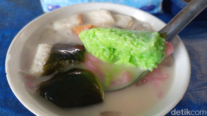 Dawet Mak Cowek di Pasar Ngasem, Kota Magelang. Foto diunggah Kamis (10/10/2024).