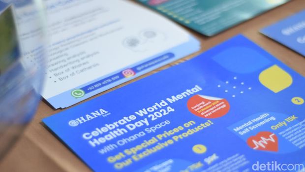 Hari Kesehatan Mental Sedunia 2024 di detikHealth diperingati dengan bagi-bagi affirmation card oleh Ohana Space.