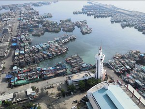 Kemenhub Pantau Ketat 24 Jam Kapal-kapal yang Keluar Masuk RI