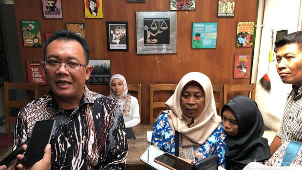 Jumpa pers kasus penahanan ijazah SMA-SMK di LBH Jogja, Kotagede, Kota Jogja, Kamis (10/10/2024).