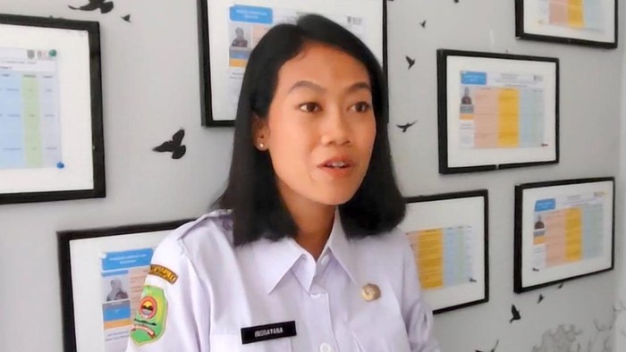 Kepala Bidang Pengadaan, Pemberhentian, Informasi, dan Kinerja (PPIK) BKD Trenggalek Indrayana Anik Rahayu