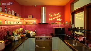Warna-warni! Begini Tampilan Dapur di Rumah Marshanda