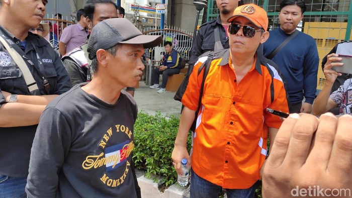 Moses ayah pelaku utama di kuburan cina minta anaknya dibebaskan
