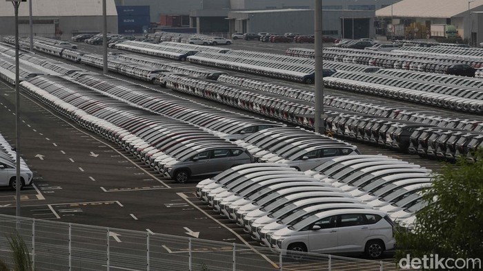 Penjualan Mobil Nasional Lesu di September 2024 Penjualan mobil di Indonesia tahun 2024 menunjukkan tanda-tanda kelesuan. Hingga September 2024, penjualan mobil nasional baru menyentuh angka 633.218 unit.