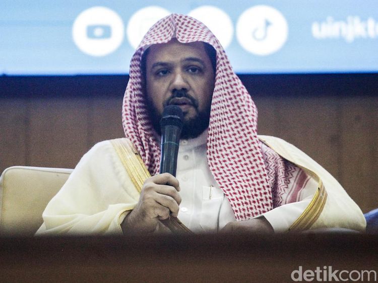 Momen Imam Besar Masjid Nabawi Isi Kuliah Umum di UIN Jakarta