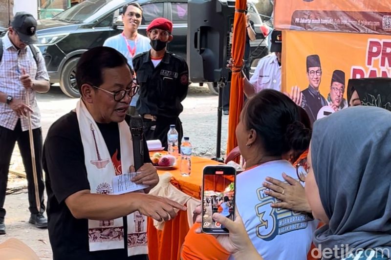 Pramono Anung di Pinangsia, Taman Sari, Jakbar. (Taufiq Syarifudin/detikcom)