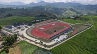 Foto udara Pusat Pelatihan Atletik Nasional usai diresmikan di Desa Banjarsari, Pangalengan, Kabupaten Bandung, Jawa Barat, Kamis (10/10/2024).  
