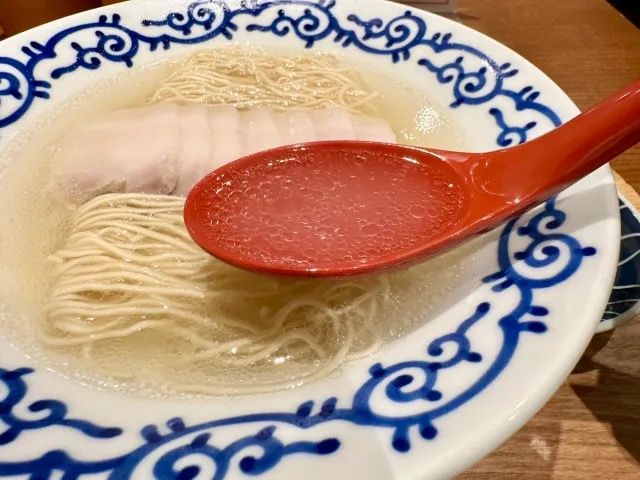 Ramen kuah bening