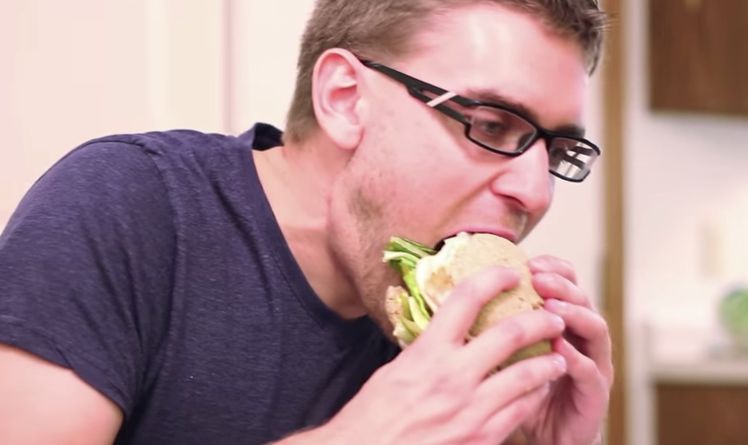 youtuber bikin sandwich habiskan waktu 6 bulan