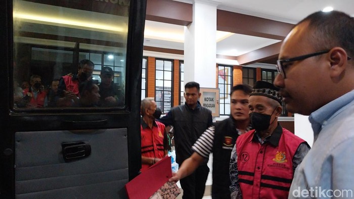 Tersangka kasus korupsi dana CSR di Majalengka.