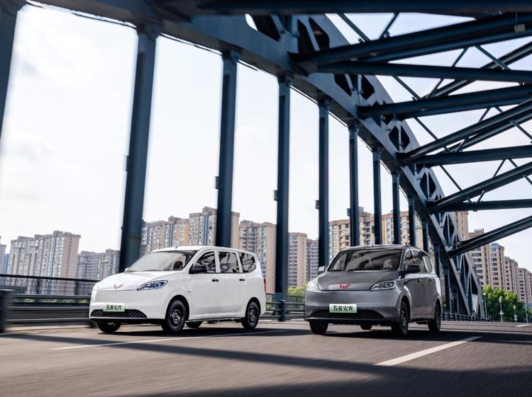 Wujud MPV Listrik Wuling Seharga Rp 150 Jutaan