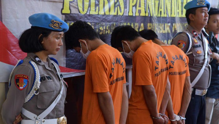 3 Pelaku pencurian baterai tower BTS di Pangandaran